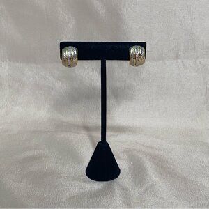 Vintage 2-Tone Earrings